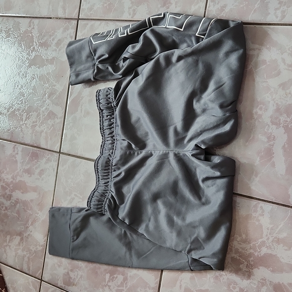 Athletic Works Boys Joggers 10/12 Grey EUC - Picture 5 of 5